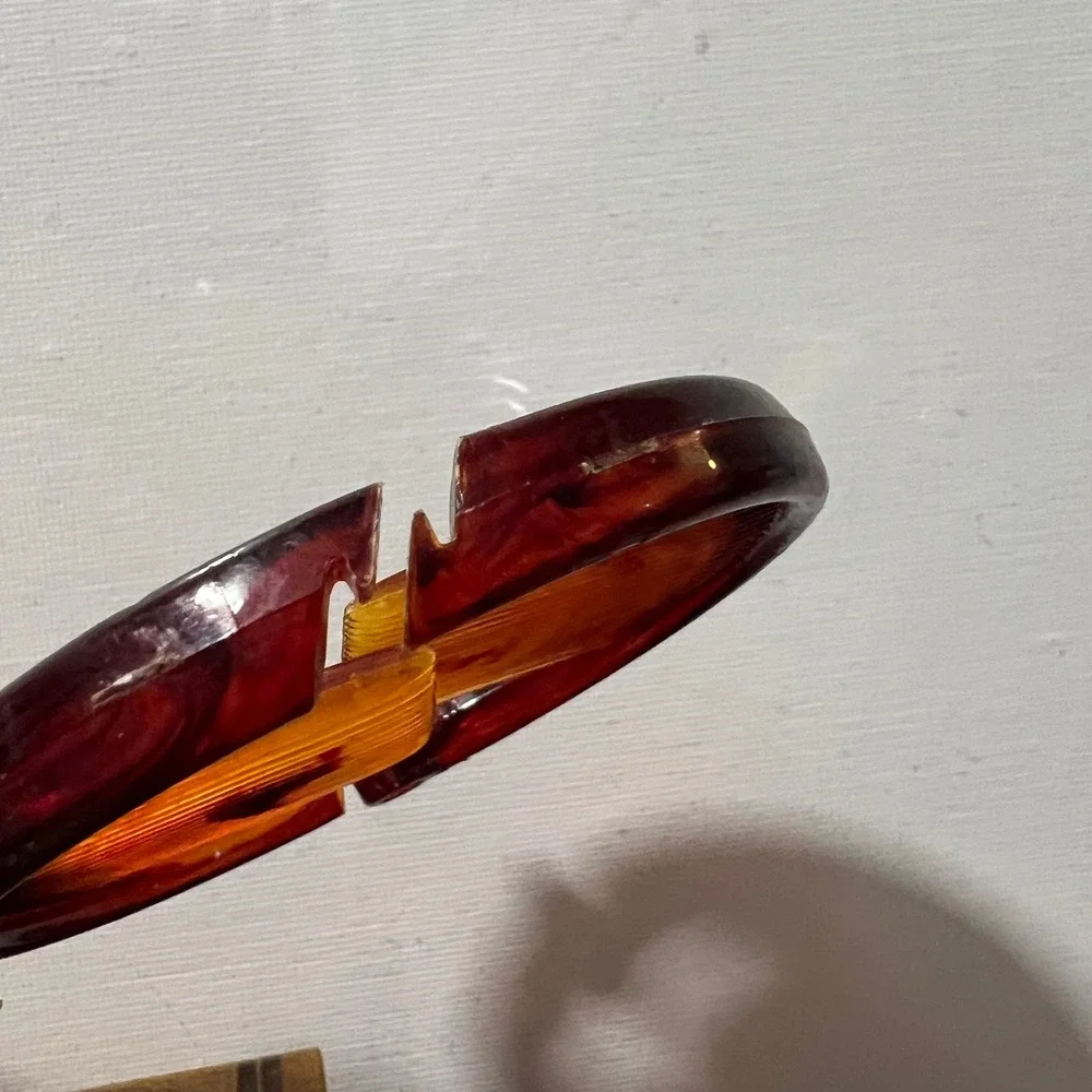 Vintage Amber Tortoiseshell Circular Folding Hair Comb Hinged ring retro updo